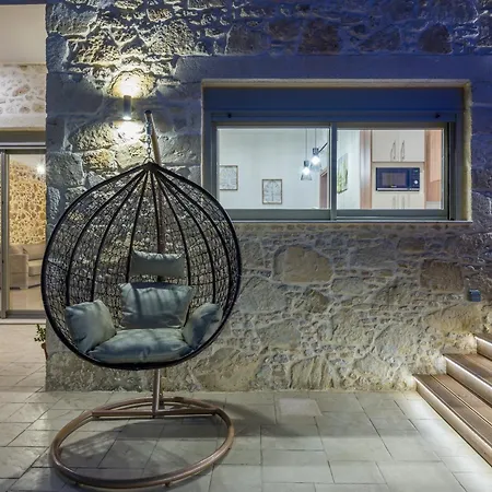 Eleftheria Villa *
